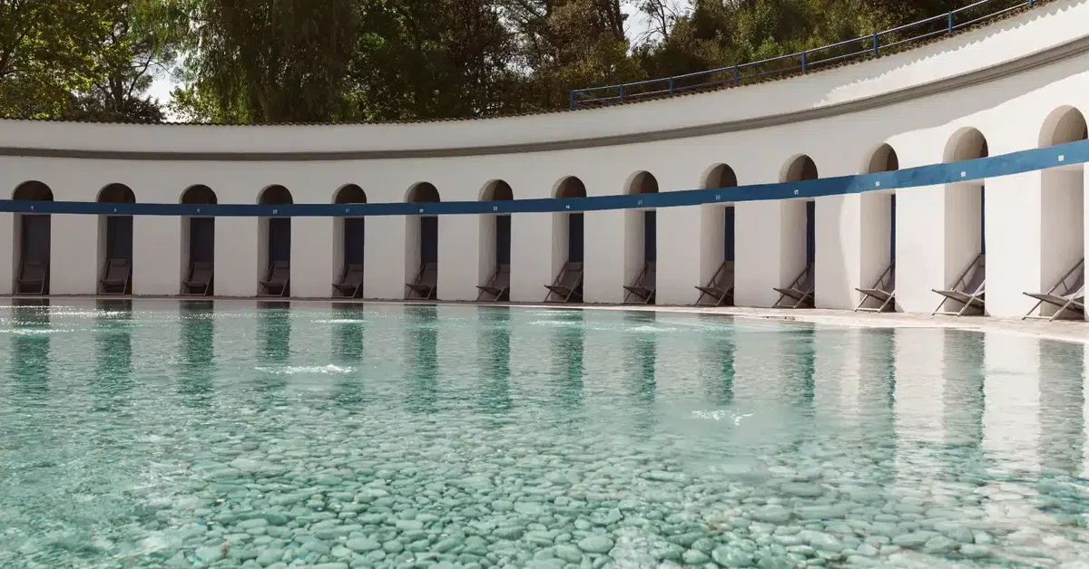 telese-terme Panorama di Telese Terme con le terme sullo sfondo